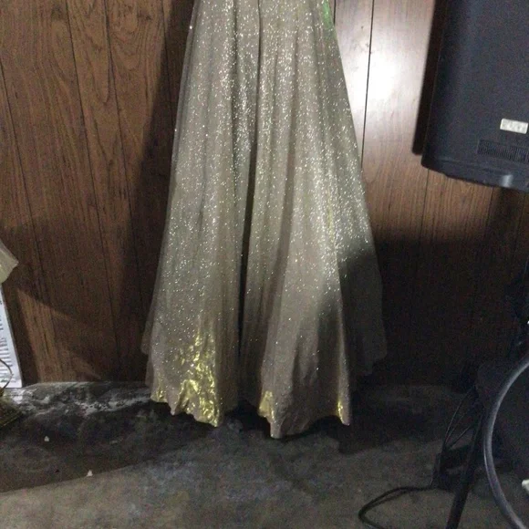 Camille la Vie Champagne halter dress - Picture 3 of 7